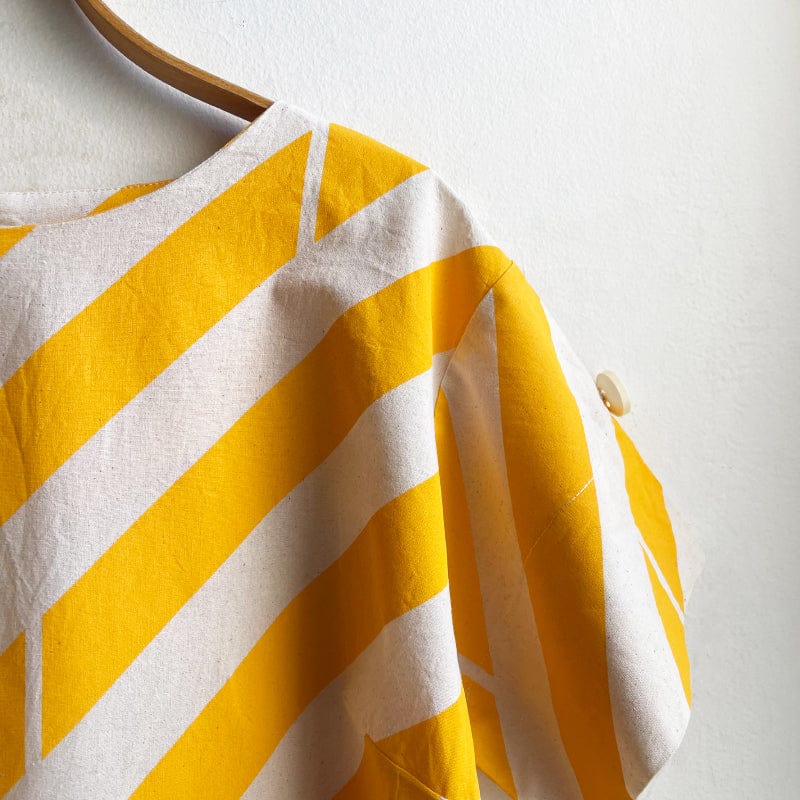 Right Box Top Natural Cotton w Yellow Print
