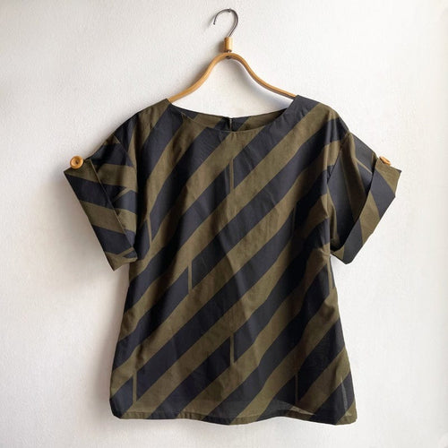 Right Box Top Khaki Cotton with Diagonal Print