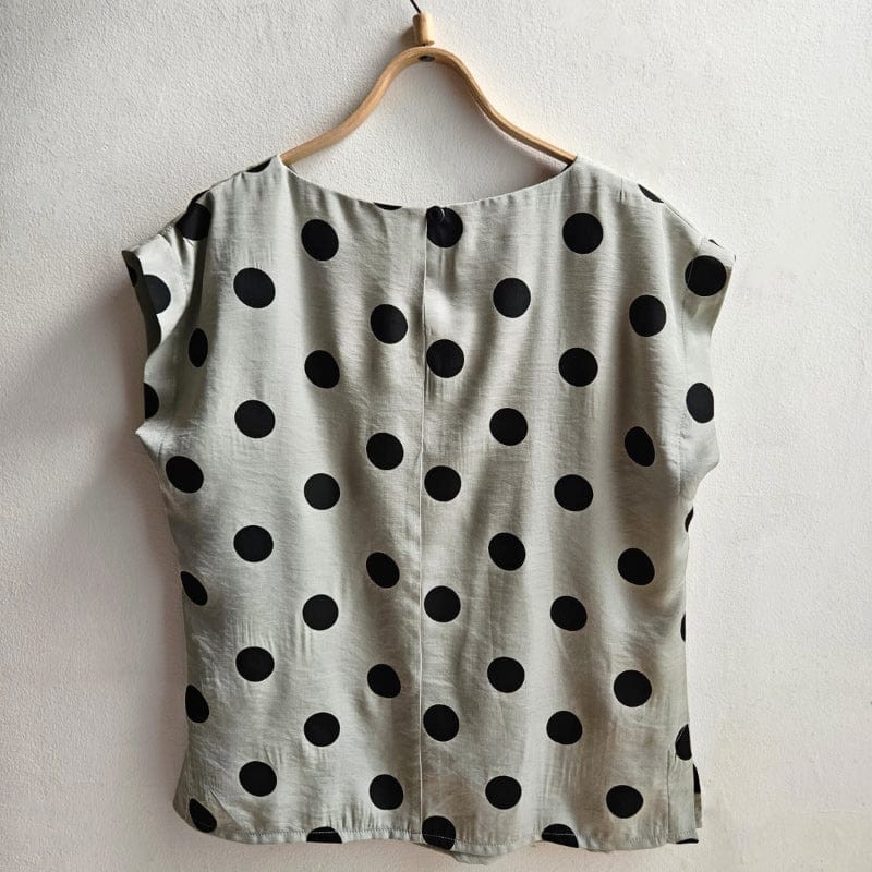 Dragstar Bateau Top Silver Grey Silk with Black Polka Dot