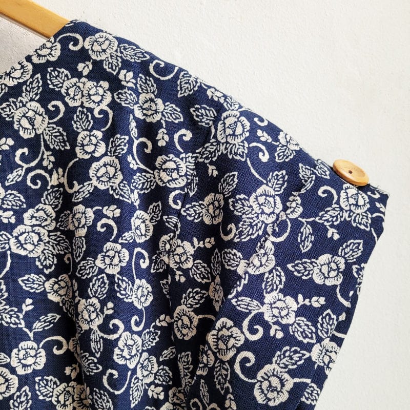 The Right Box Top Floral Indigo Cotton