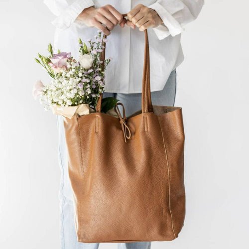 Maison Fanli Large Tote - Camel