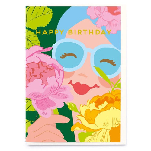 Noi Card - Birthday Lady With Flowers