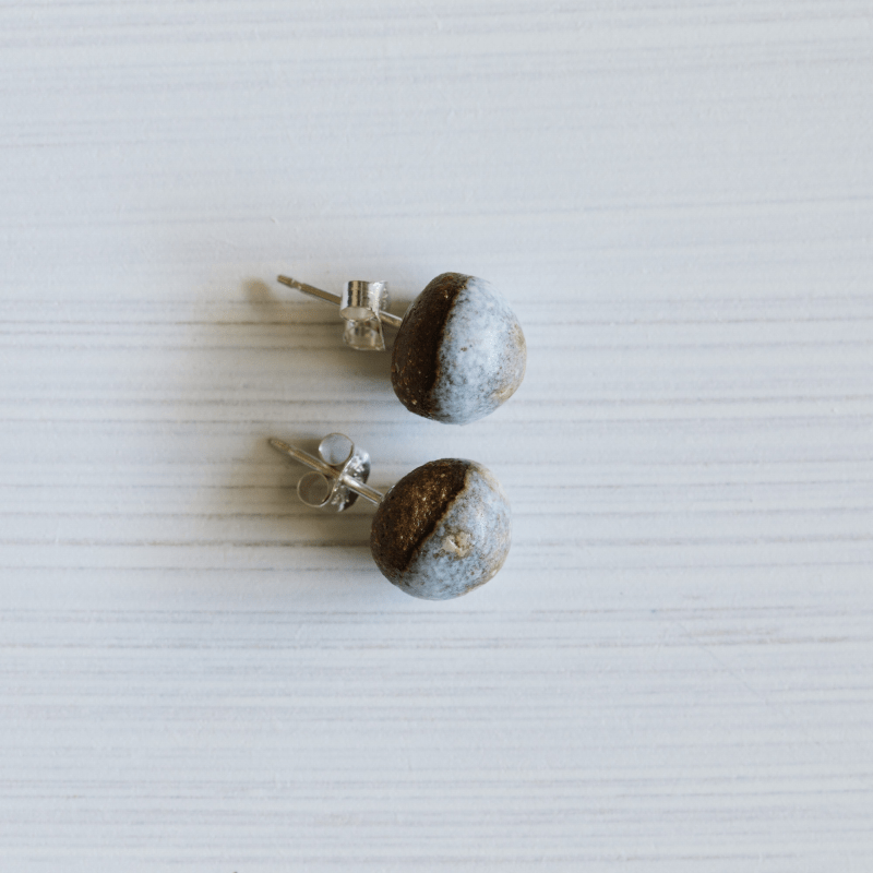 Woodfolk Acorn Studs - Salted Cocoa