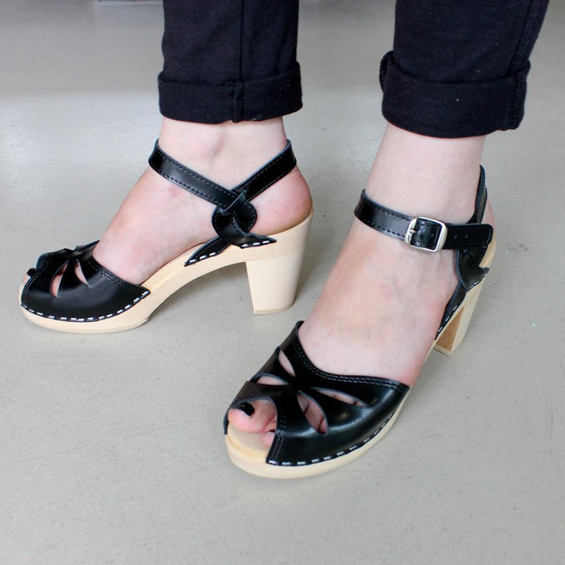 Clog with 2025 ankle strap